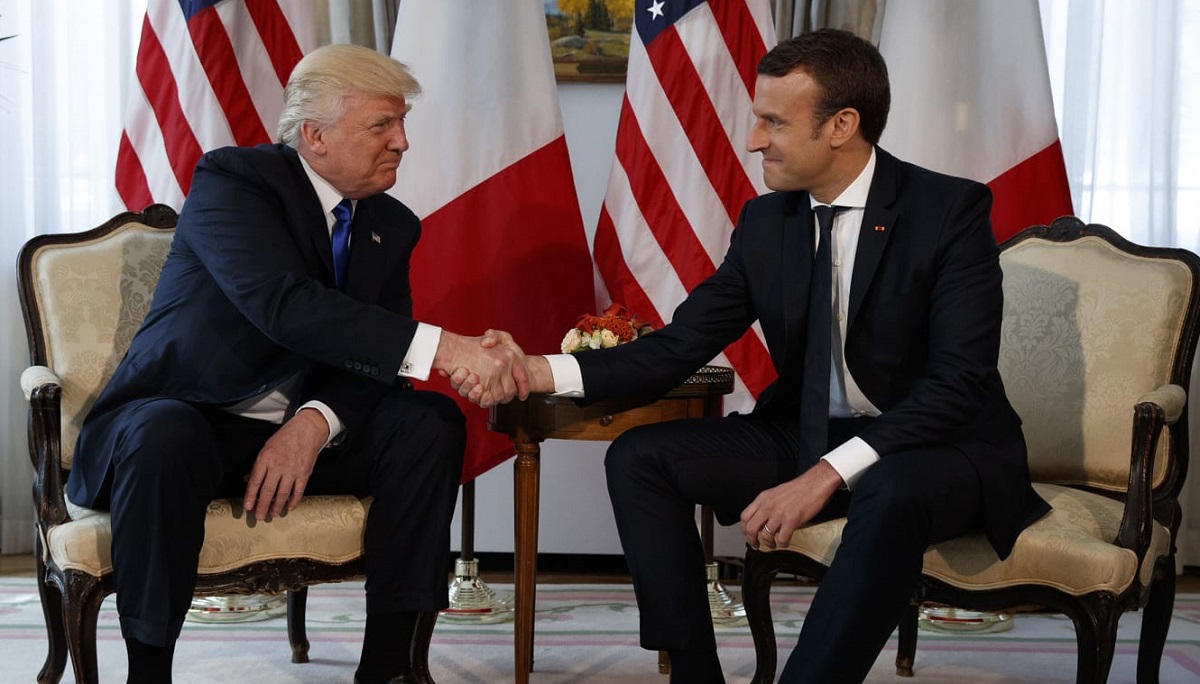 Секрет рукостискання Трампа: як жест миру перетворився на політичну дуель