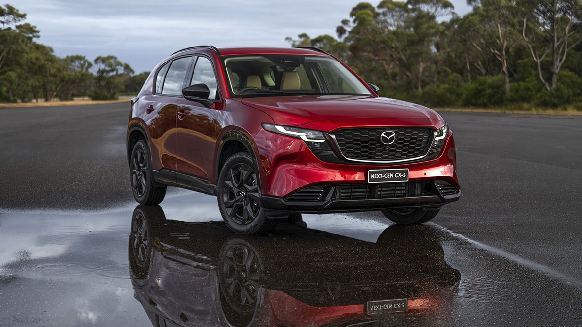 Mazda вразила фанатів авторською піснею інженерів про кросовер CX-5