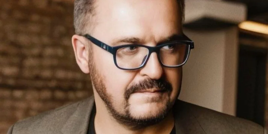 «Прекрасний вечір». Олександр Пономарьов показав рідкісне фото із дорослим сином