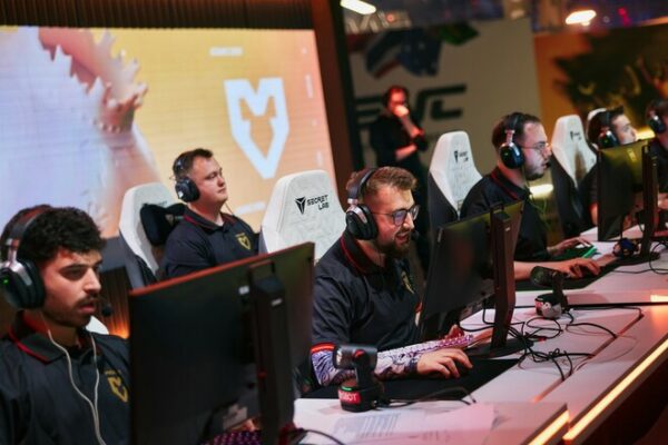 MOUZ здолали pvision та вийшли до плей-оф EWC 2026 з CS2