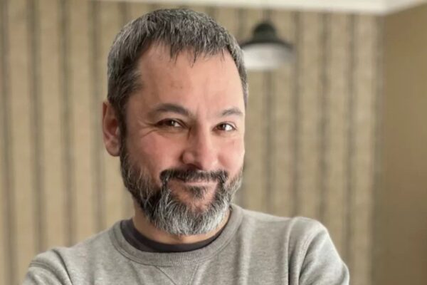У столиці відбулося чергове судове засідання у гучній справі колишнього очільника Молодого театру Андрія Білоуса, якого звинувачують у домаганнях
