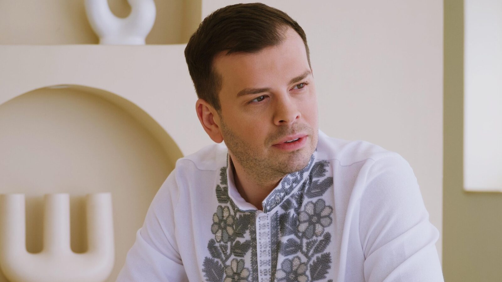 «Скільки буду жити — прославлятиму наш край»: Андрій Князь через 18 років дав нове життя пісні «Моя країна»
