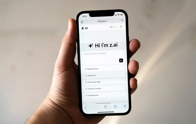 Китайська Z.ai представила Ox Alpha: модель уже обігнала DeepSeek за популярністю