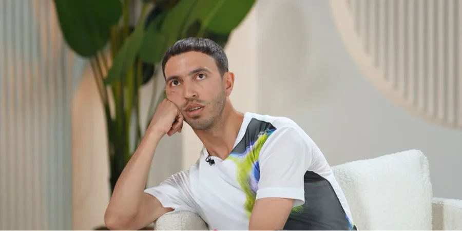 «Боляче». Іван Люленов зізнався, чи спілкується з Віктором Розовим, і що думає про його інтерв'ю Раміні Есхакзай